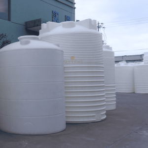 vertical water tank
