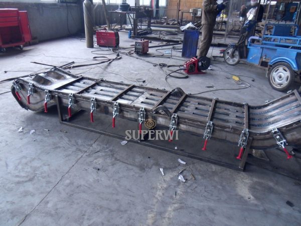rotational slide mold