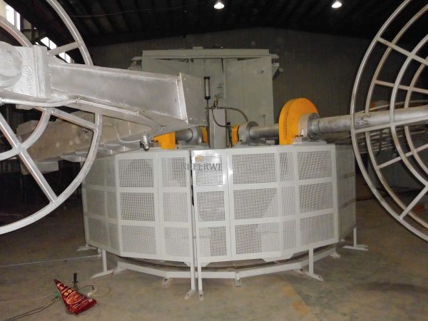 rotational 4 arms machine