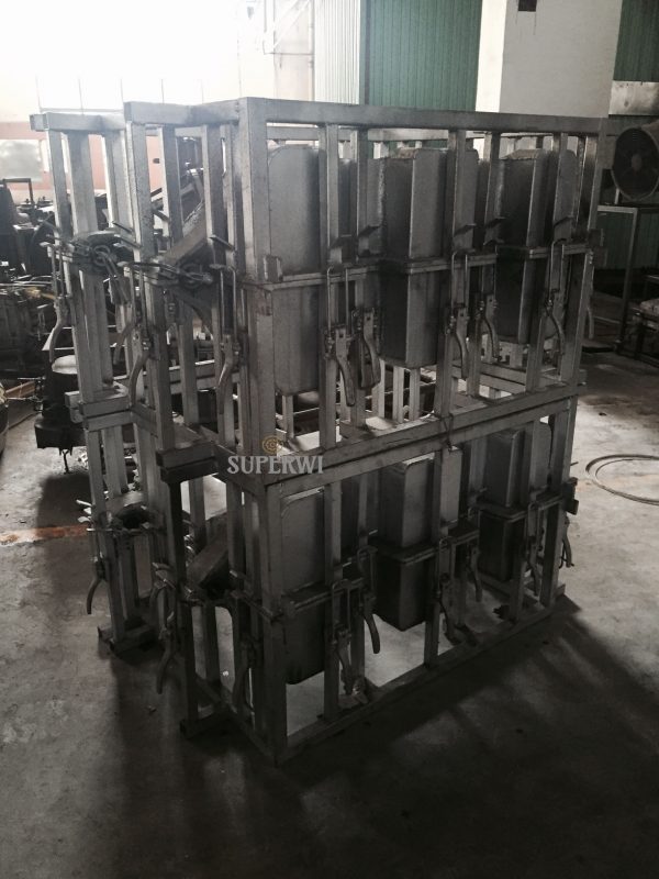 steel road barrier mold